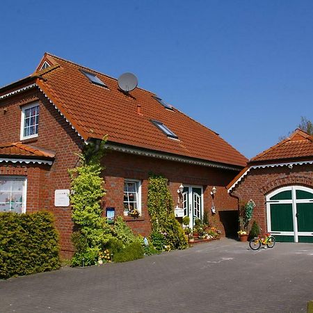 Kapitaenshaus Neuharlingersiel Exterior photo